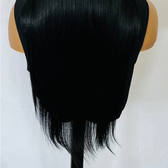 28” Long Black Straight Premium Fiber Lace Front Wig / Daily Wear or Events - Picture 6 of 6